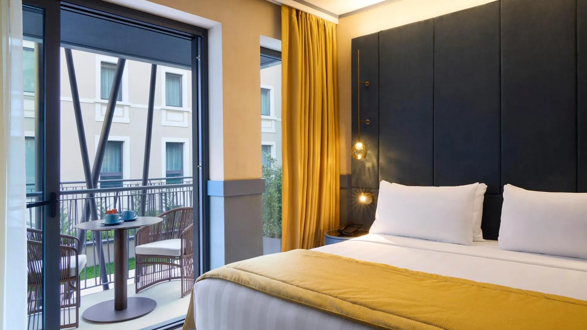 Nemi Hotel Milan 5*,