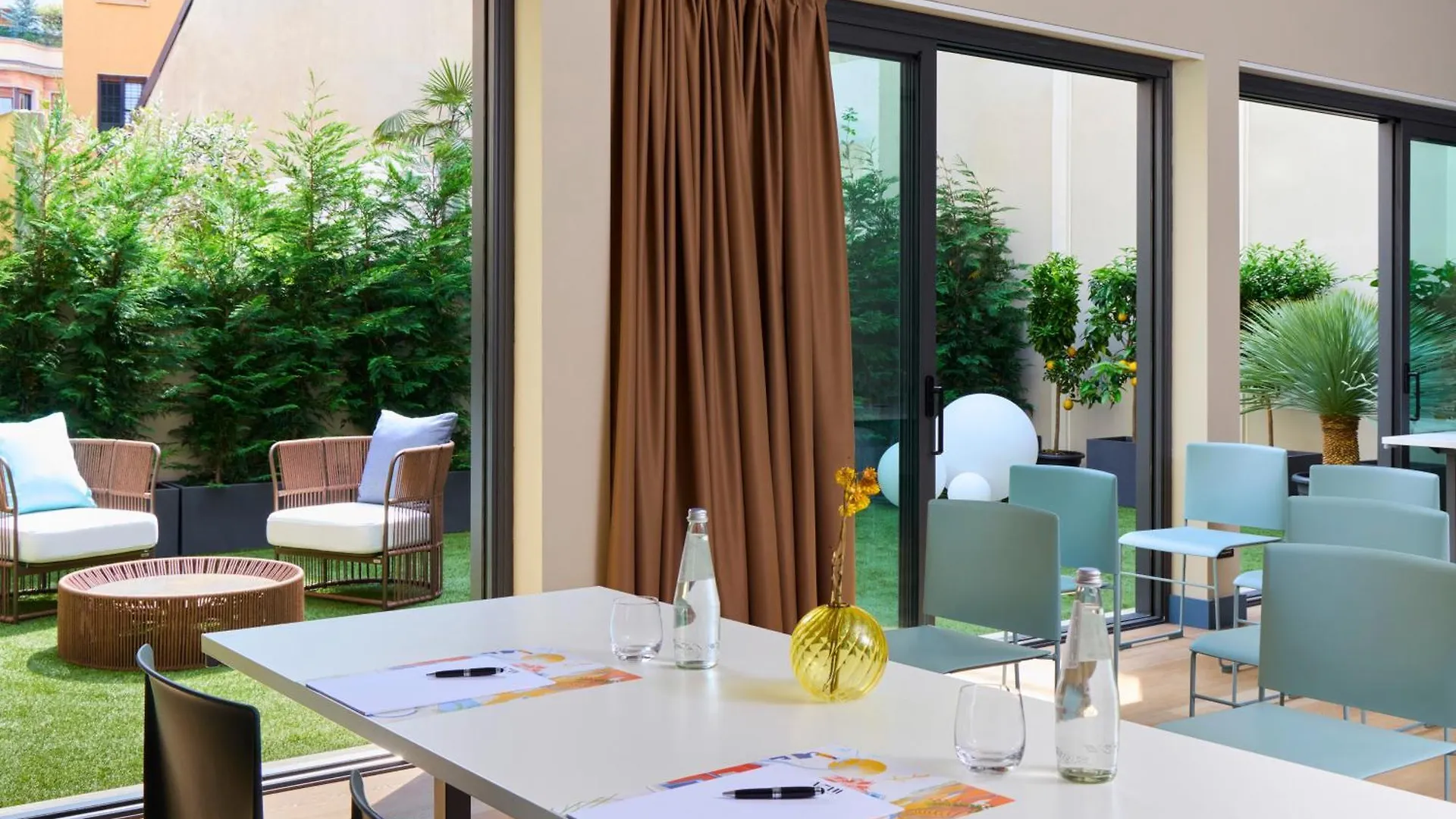 *****  Nemi Hotel Milan Italy