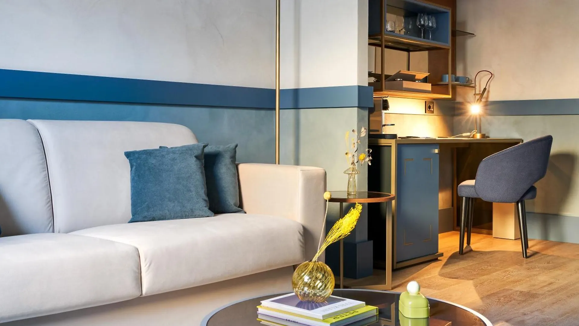 *****  Nemi Hotel Milan Italy